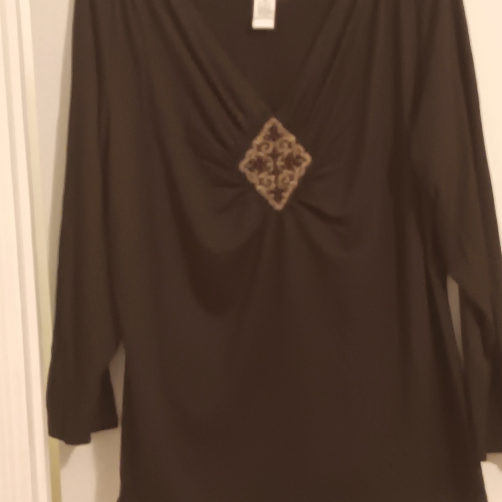 Womens V neck top